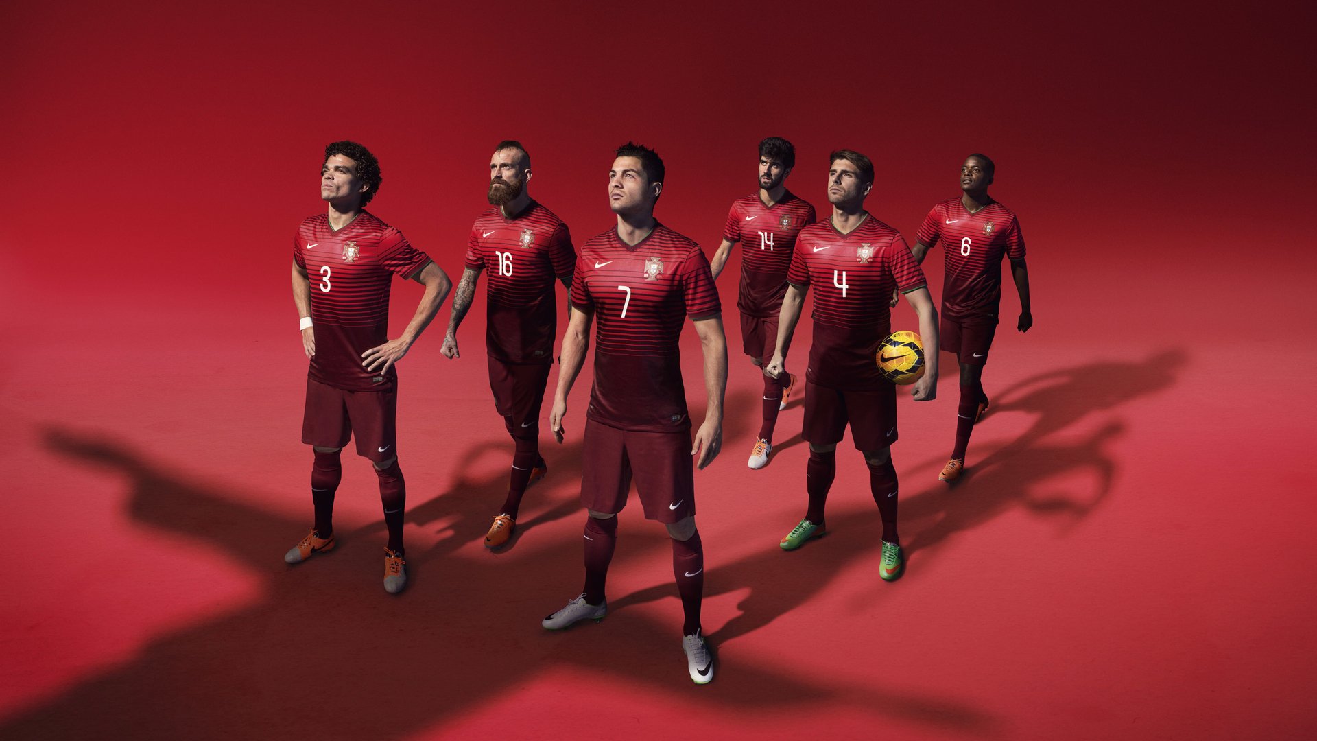 “经典战役回顾：疫情后最激烈、最感人的比赛瞬间”，2020战疫感人一幕